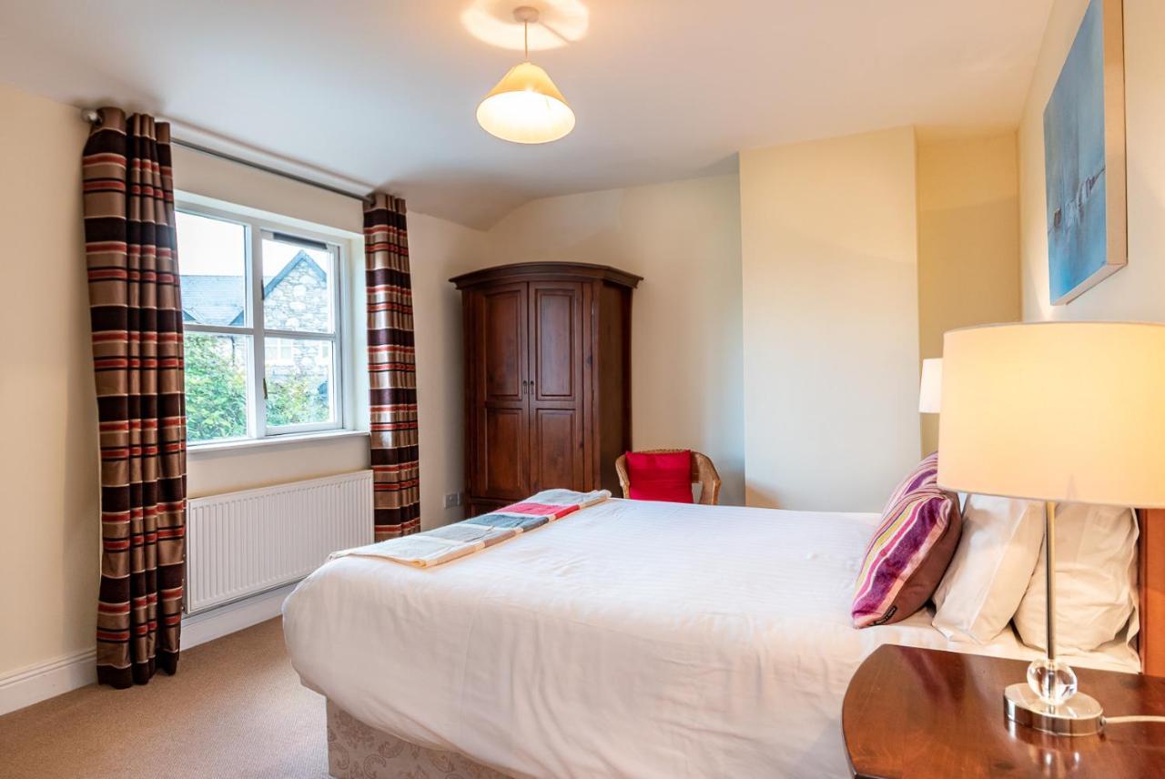 Foleys Ardmullen Townhouses Kenmare Bagian luar foto